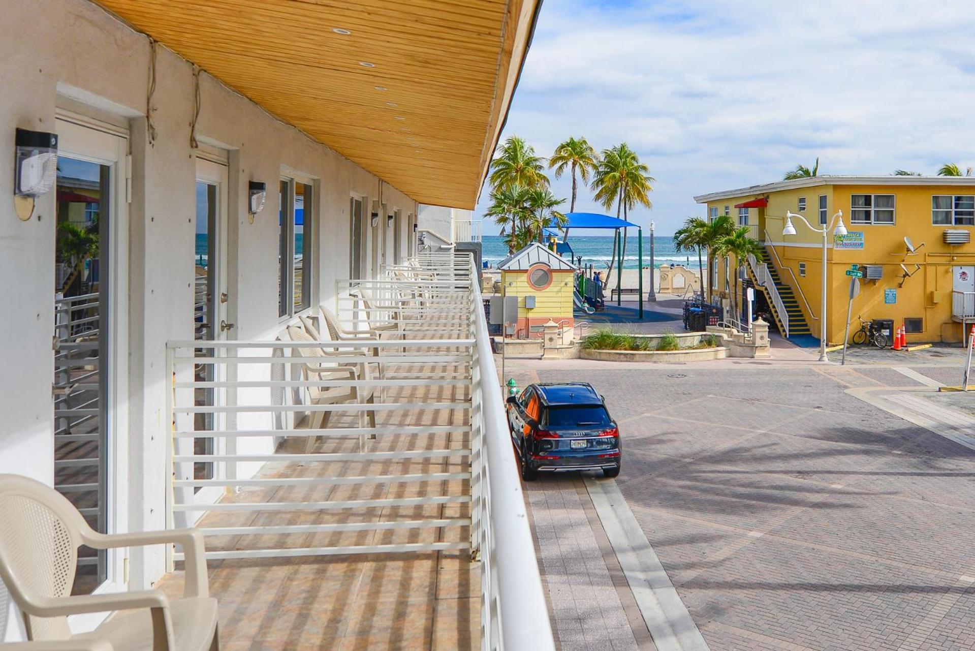 Ocean View Balcony With Pool & Parking -M42 Lejlighed Hollywood Eksteriør billede